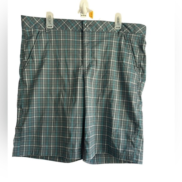 FILA Mens Classic Fit Golf Shorts Gray Plaid• Size: 38 • Used - Picture 1 of 5